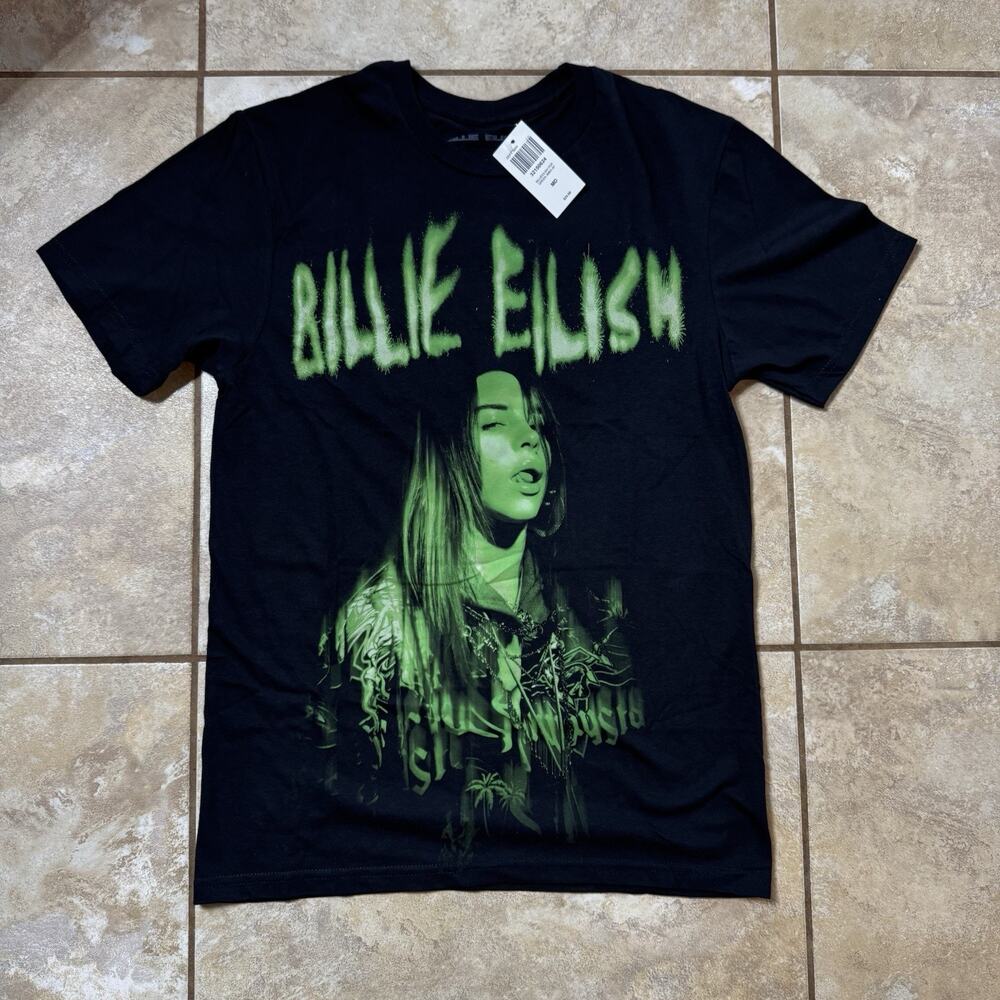 Billie Eilish Green Jumbo Portrait T-Shirt Size MEDIUM New With Tags